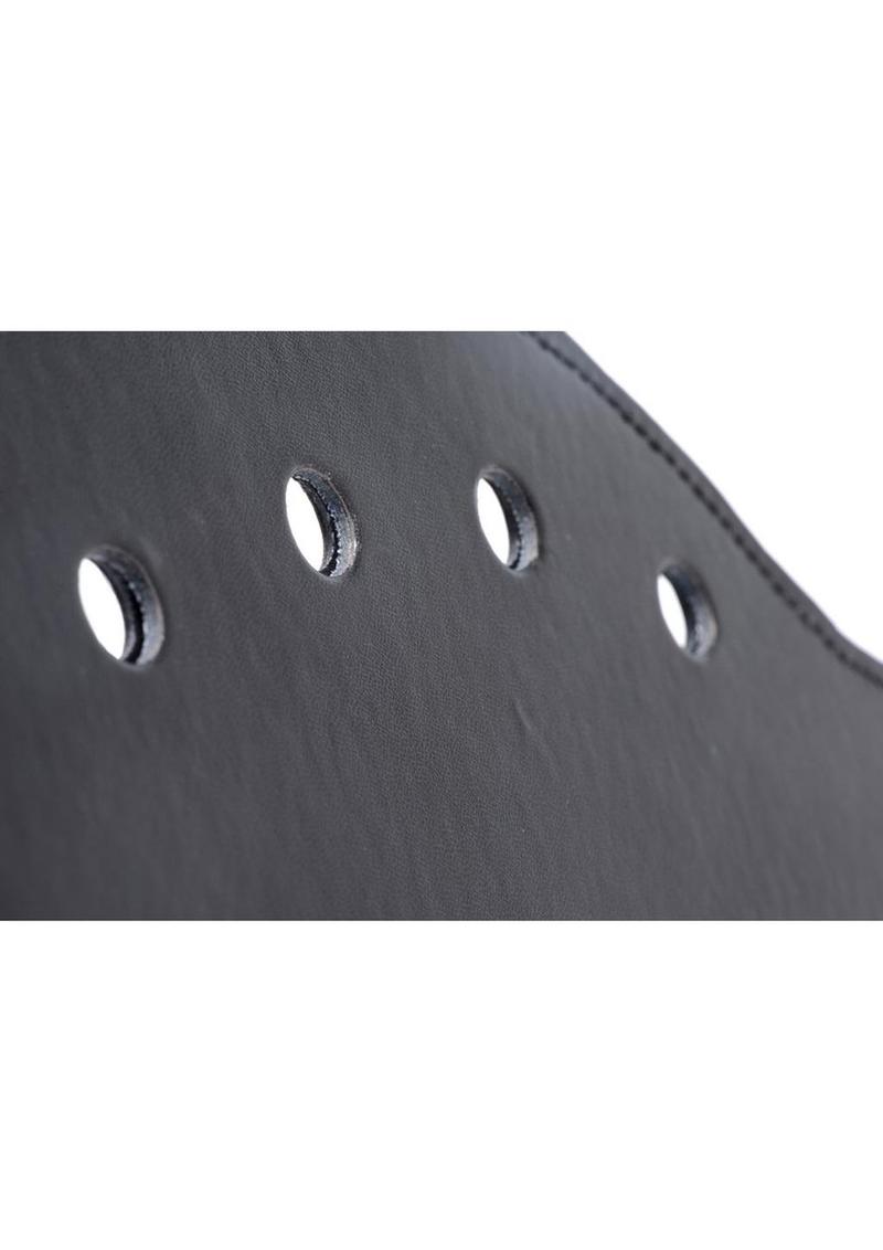 Strict Deluxe Rounded Paddle with Holes